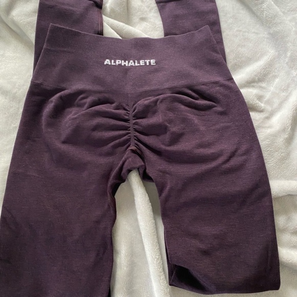 Alphalete amplify leggings